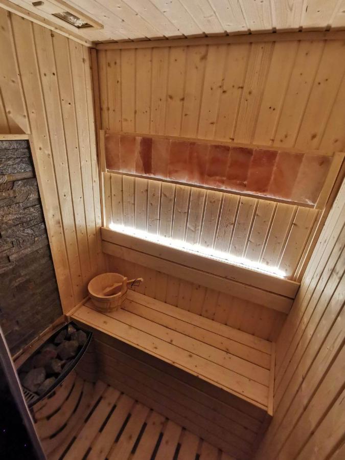 Princ Lux Spa With Free Parking Novi Sad Esterno foto