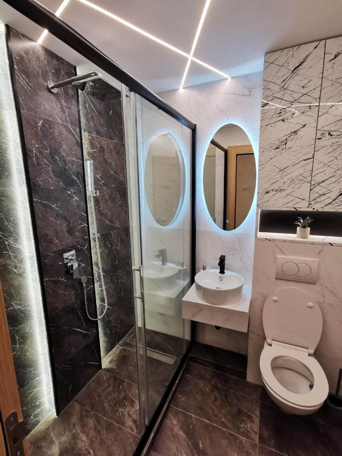 Princ Lux Spa With Free Parking Novi Sad Esterno foto